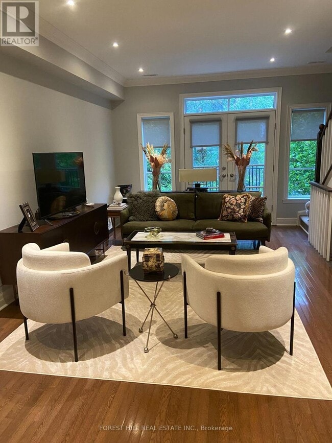 property at 107 Pleasant Blvd
