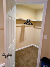 323 Zuniga St in Brighton, CO - Foto de edificio - Building Photo