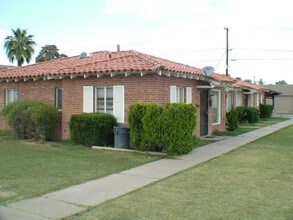 1616 W Mulberry Dr in Phoenix, AZ - Foto de edificio - Building Photo