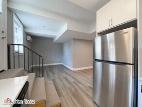 3941 N Janssen Ave, Unit A04C in Chicago, IL - Building Photo - Building Photo