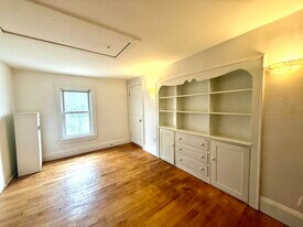 442 Merrimack St in Manchester, NH - Building Photo