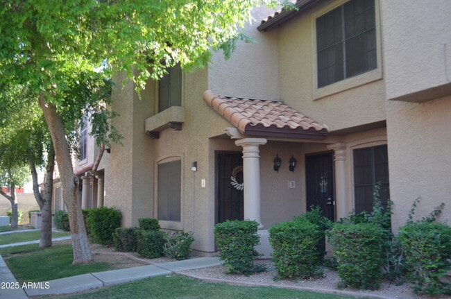 3491 N Arizona Ave