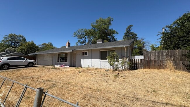 property at 2732 Spencer Ave