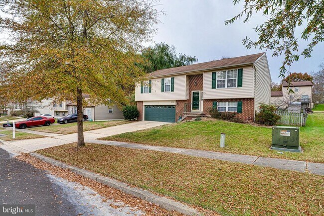9701 Grandhaven Ave in Upper Marlboro, MD - Building Photo - Building Photo