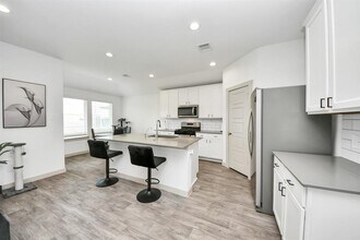 7706 Caspian Rnch Dr in Arcola, TX - Building Photo - Building Photo