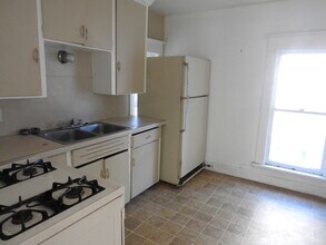 306 Gold Ave NW, Unit 306 gold in Grand Rapids, MI - Building Photo - Building Photo