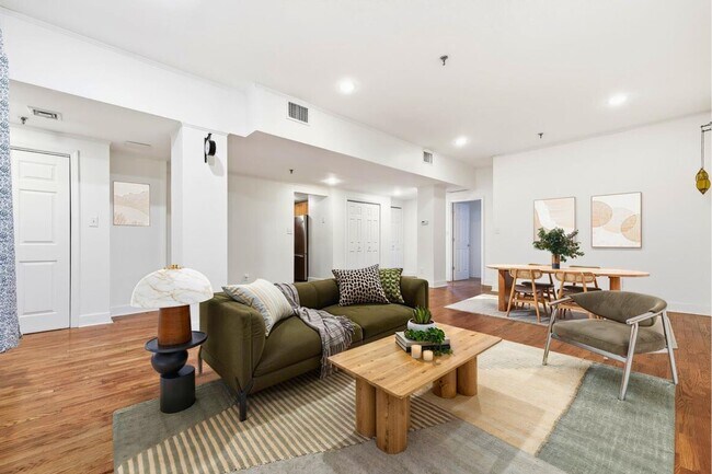 357 Varick St in Jersey City, NJ - Building Photo - Building Photo