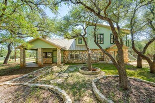 1217 Lost Oak Trail in Johnson City, TX - Building Photo