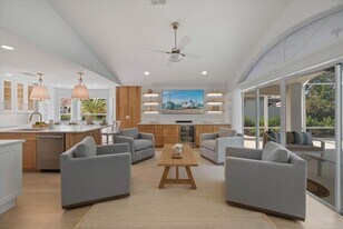 4185 Sea Mist Way in Wellington, FL - Building Photo