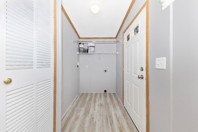 16114 McGregor Dr in Hagerstown, MD - Building Photo - Building Photo