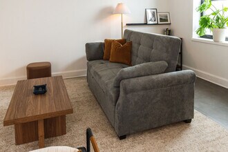 758 N Broadway, Unit SI ID1379068P in Milwaukee, WI - Building Photo - Building Photo