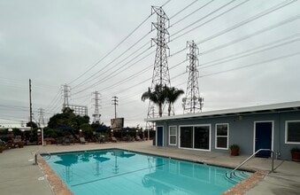 Garden West Estates (55+ Senior) in Gardena, CA - Building Photo - Building Photo