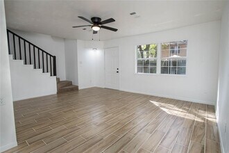 1320 E Red Cedar Cir in Spring, TX - Building Photo - Building Photo