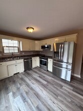 156 Madison Rae Blvd in Shepherdsville, KY - Building Photo - Building Photo