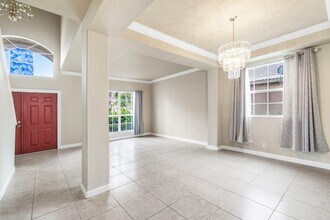 3988 West Dr in West Palm Beach, FL - Foto de edificio - Building Photo