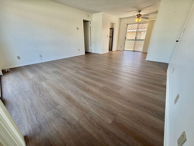 1912 Bataan Rd in Redondo Beach, CA - Building Photo - Building Photo