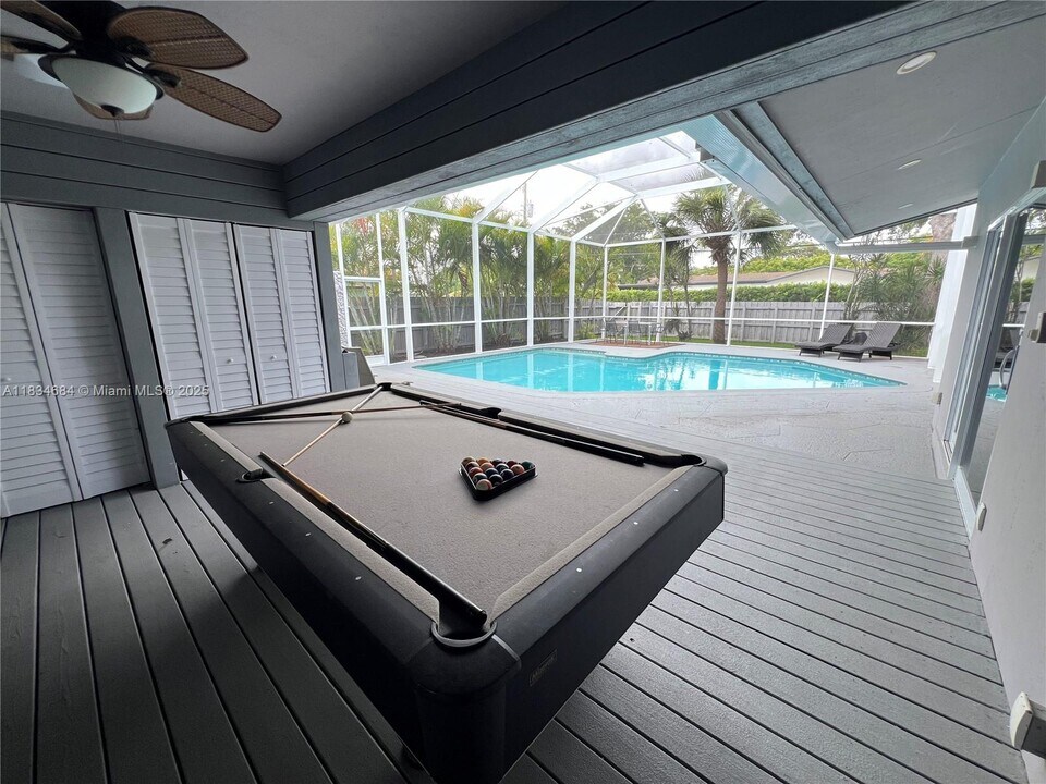 1405 N 46th Ave in Hollywood, FL - Building Photo