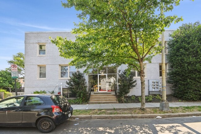 429 18th St NE in Washington, DC - Building Photo - Building Photo