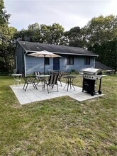 13 Valley Dr in Westerly, RI - Building Photo - Building Photo