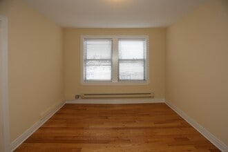 4549 N Damen in Chicago, IL - Building Photo - Building Photo