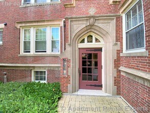 520 High St, Unit #33B in Medford, MA - Building Photo - Building Photo