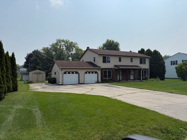 885 Hancock Ct