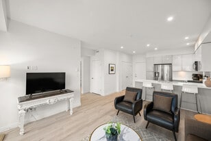 2649 James St in Abbotsford, BC - Building Photo