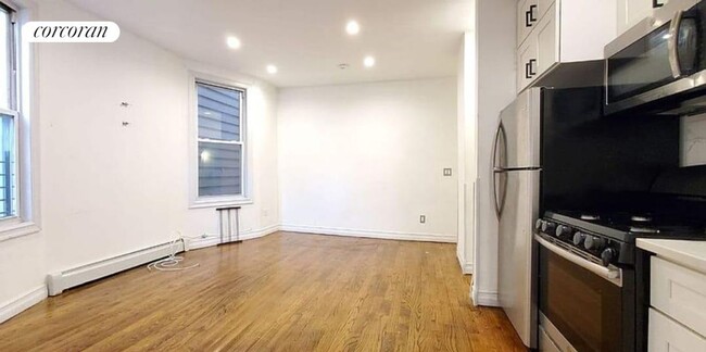 2478 Elm Pl in Bronx, NY - Building Photo - Building Photo