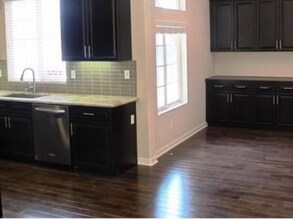 1056 Pearl St in San Diego, CA - Building Photo - Building Photo