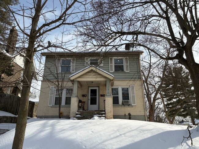 property at 1328 Goodyear Blvd