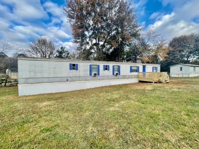 property at 109 Lynnhaven Dr