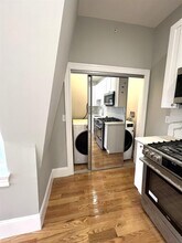 85 Pearl St, Unit 3 in Somerville, MA - Foto de edificio - Building Photo
