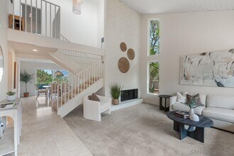 3018 Xana Way in Carlsbad, CA - Building Photo - Building Photo