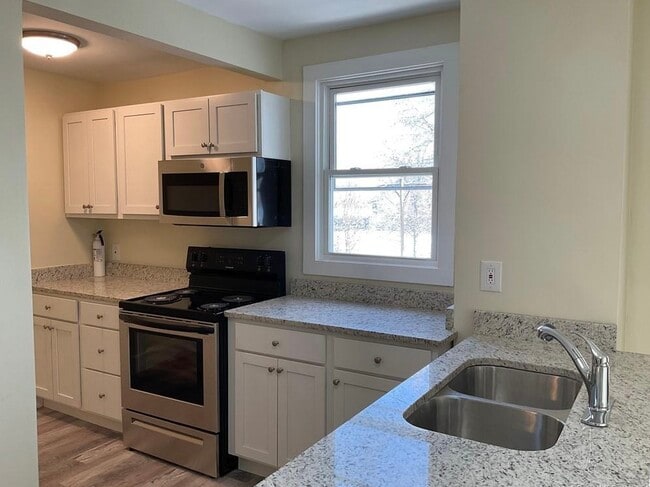 property at 564 High St