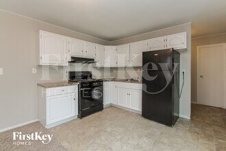 5256 Penway St in Indianapolis, IN - Foto de edificio - Building Photo