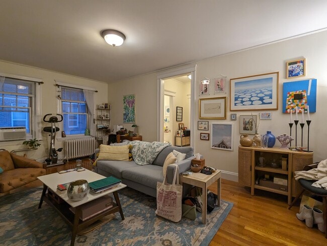 854 Massachusetts Ave in Cambridge, MA - Building Photo - Building Photo