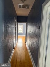 3 S Church St in Berryville, VA - Foto de edificio - Building Photo