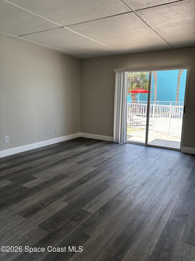 321 Johnson Ave in Cape Canaveral, FL - Building Photo - Building Photo