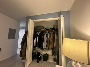 663 NE 162nd Ave in Portland, OR - Foto de edificio - Building Photo