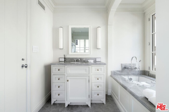 property at 9563 Charleville Blvd