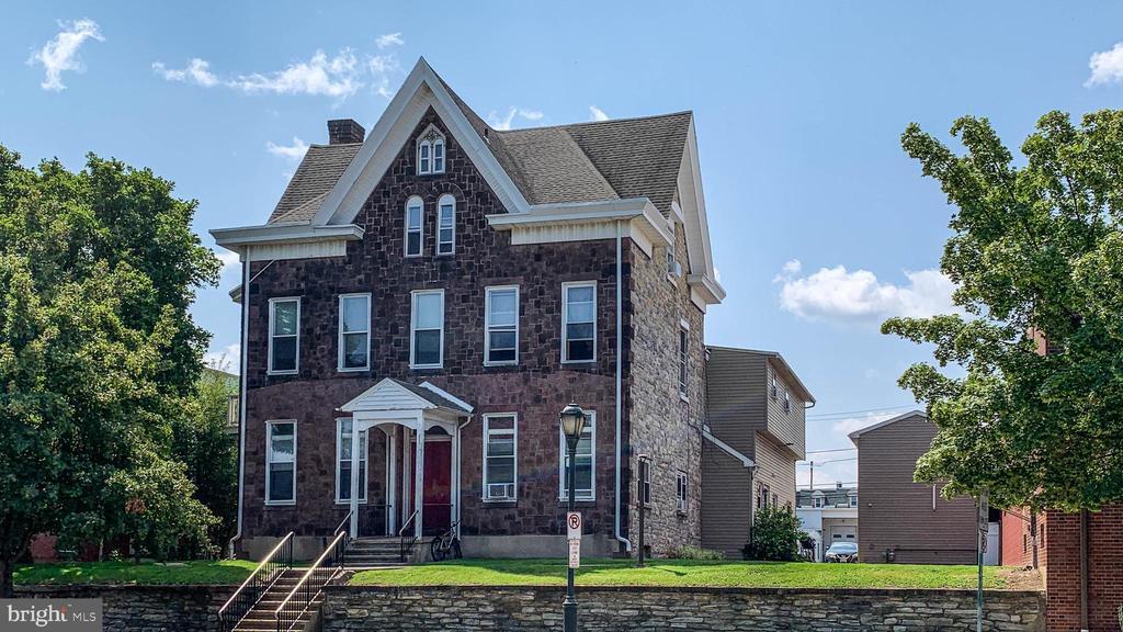 310 Penn Ave in Reading, PA - Building Photo