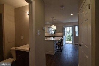 140 Denbigh Terrace in West Chester, PA - Building Photo - Building Photo