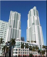 253 NE 2nd St in Miami, FL - Building Photo - Building Photo