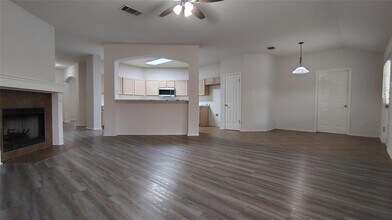 1724 Westminster Way in Cedar Park, TX - Building Photo - Building Photo