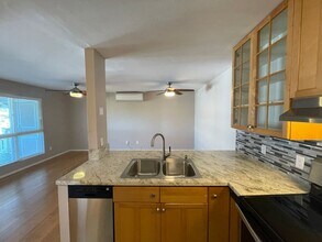 4955 Hanawai St in Lahaina, HI - Building Photo - Building Photo