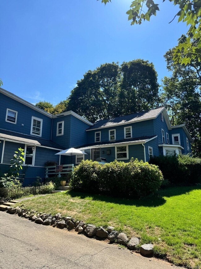 property at 52 Raymond St