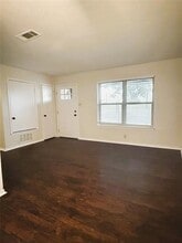 101 Redbud Ct in Waxahachie, TX - Building Photo - Building Photo