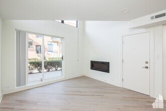 944 W Grace St in Chicago, IL - Building Photo - Building Photo