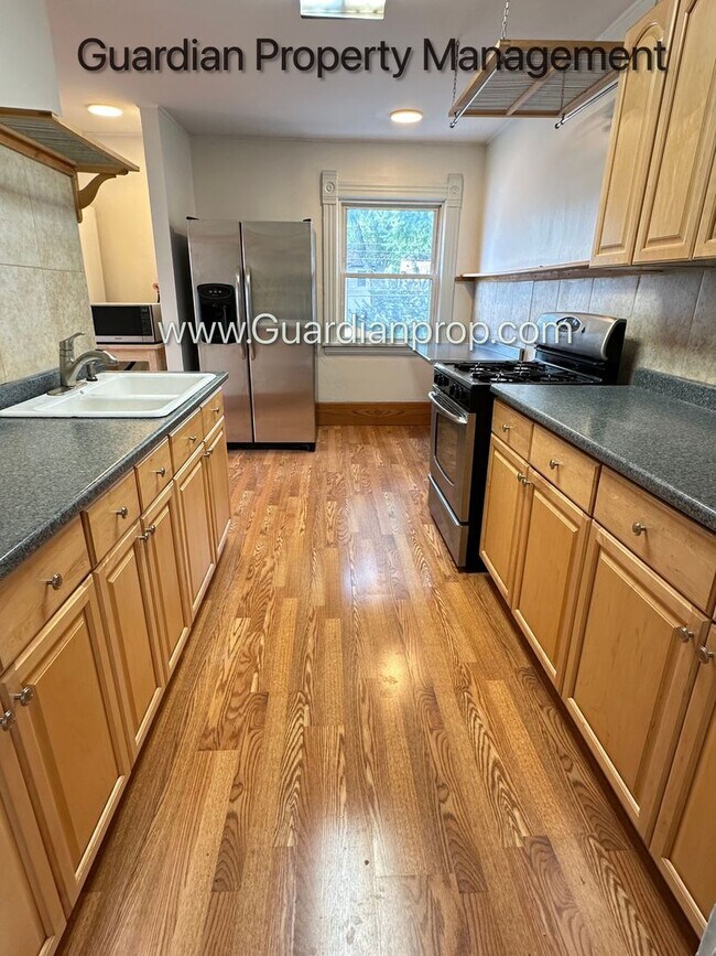 4829 Vincent Ave S in Minneapolis, MN - Building Photo - Building Photo