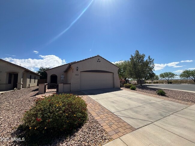 property at 2225 Pecos Ct